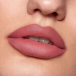 خط لب و رژلب دو سر شیگلم